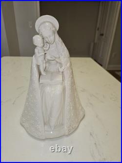 Vintage Goebel Hummel Flower Madonna Figurine TMK-2 Full Bee White Porcelain