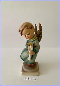 Vintage Goebel Hummel Heavenly Angel Figurine, HUM #21/0 TMK 3