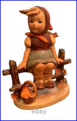 Vintage Goebel Hummel Just Resting #112/ 3/0 Hand Painted Figurine