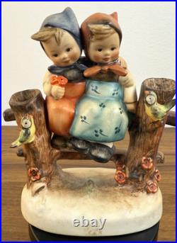 Vintage Goebel Hummel Just Resting HUM 112 TMK-1 Full Bee Germany Figurine 6.7