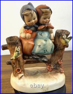 Vintage Goebel Hummel Just Resting HUM 112 TMK-1 Full Bee Germany Figurine 6.7