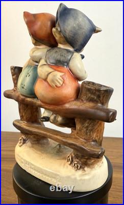Vintage Goebel Hummel Just Resting HUM 112 TMK-1 Full Bee Germany Figurine 6.7