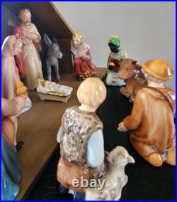 Vintage Goebel Nativity withCreche West Germany 13 pc 6000 series 1970-1990