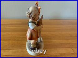 Vintage Hummel Goebel figurine Friends 5in, TMK 5 1947