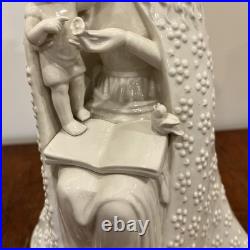Vintage MJ Hummel Goebel 11.5 White Flower Madonna & Infant Jesus Full Bee Mark