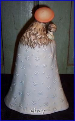 Vintage M. J. Hummel Goebel Figurine Flower Madonna Mary & Baby Jesus #10/1