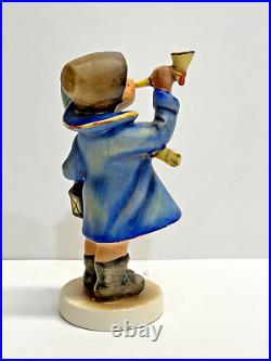 Vintage Tmk2 Full Bee Goebel Hummel Hear Ye, Hear Ye Figurine W. Germany #15/0