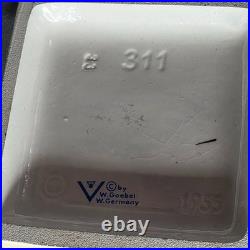 Vtg 1955 Kiss Me W. Goebel W. Germany TMK-4 Hummel Porcelain Figurine #311