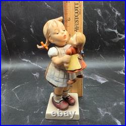 Vtg 1955 Kiss Me W. Goebel W. Germany TMK-4 Hummel Porcelain Figurine #311