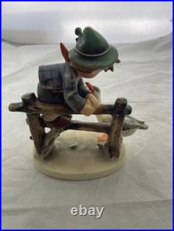 Vtg Barn Yard Hero W Goebel Hummel Figurine Germany Full Bee 195/1 6