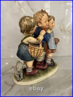 Vtg Follow the Leader Goebel Hummel 7 Figurine #369, TMK-5W. Germany Dog