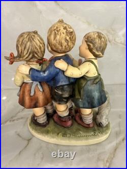 Vtg Follow the Leader Goebel Hummel 7 Figurine #369, TMK-5W. Germany Dog