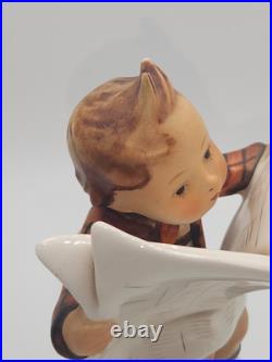 Vtg Mj. Hummel Latest News Porcelain 5 Figurine #184