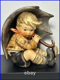 Vtg UMBRELLA BOY Figurine, Hummel Goebel, TMK-6 West Germany 4.75 Excellent
