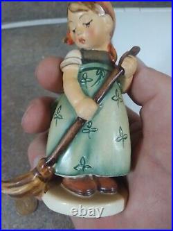 WOW! Vintage PRE VICTORY Tmk1 Hummel Figurine 171 Little Sweeper Incised Crown