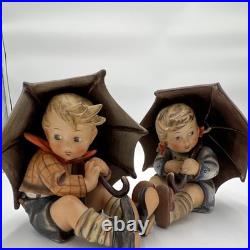 W. Goebel Children with Umbrellas 152 A Ceramic Figurine W. Germany Art Pottery 8
