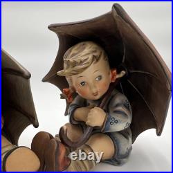 W. Goebel Children with Umbrellas 152 A Ceramic Figurine W. Germany Art Pottery 8