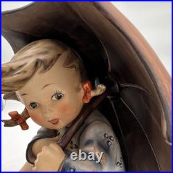 W. Goebel Children with Umbrellas 152 A Ceramic Figurine W. Germany Art Pottery 8