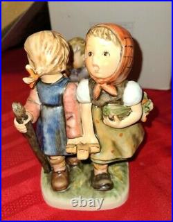 With Box 1976 Goebel Hummel Porcelain Figurine Pleasant Journey #406 Century